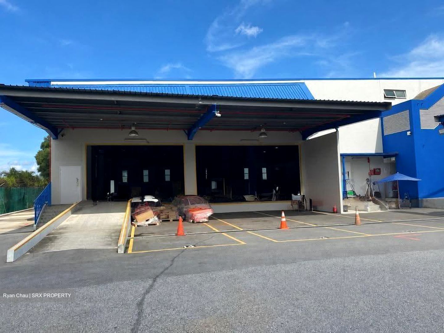 Upper Changi Road North (D17), Warehouse #633892751